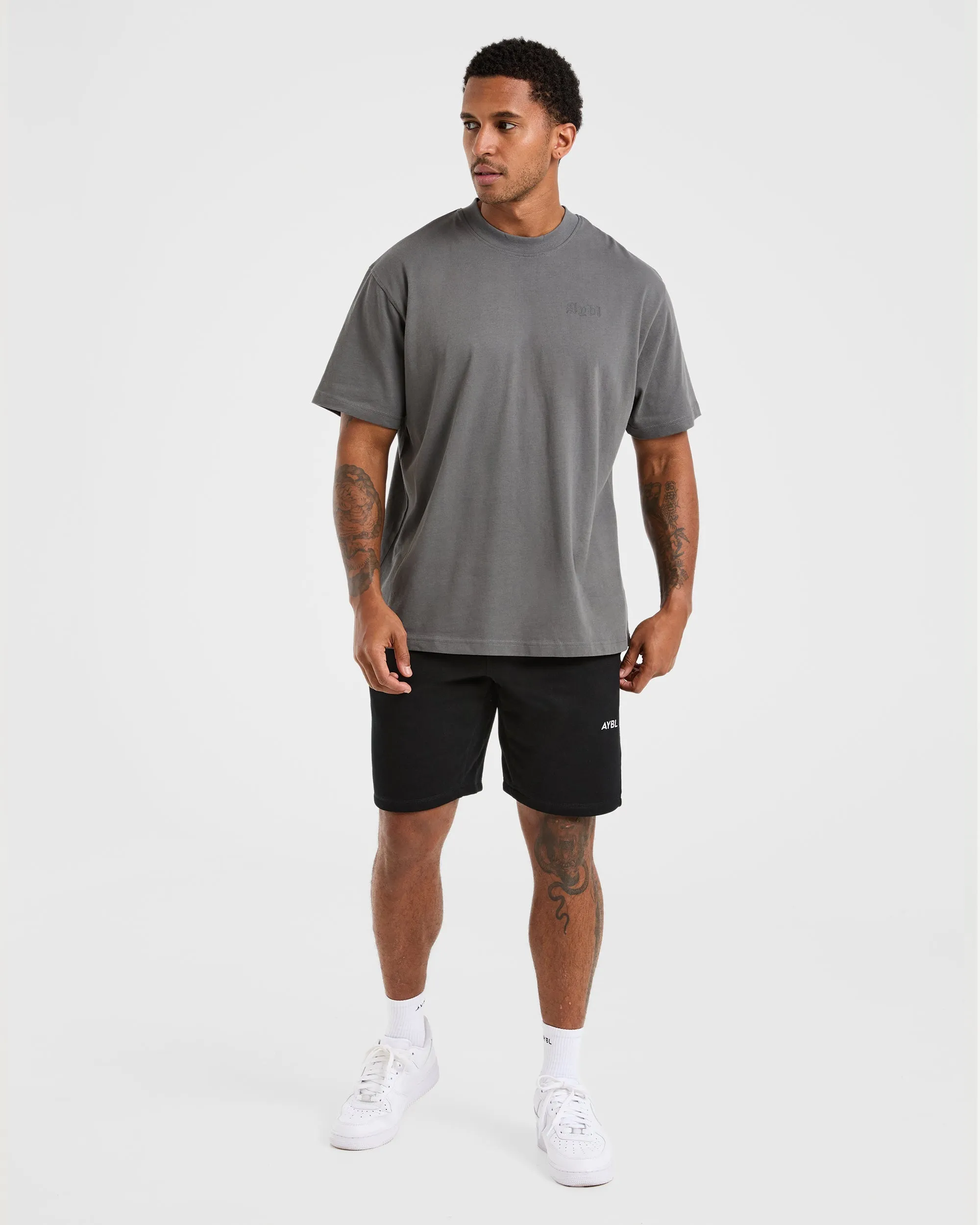 Essential Lightweight 7" Shorts - Black