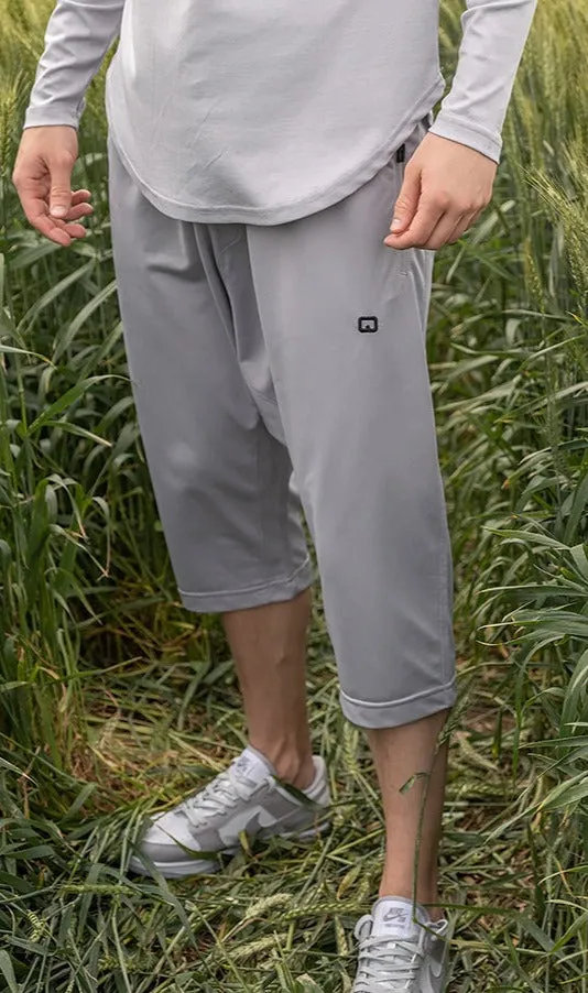 QL Relaxed Lightweight Cropped Joggers in Grey