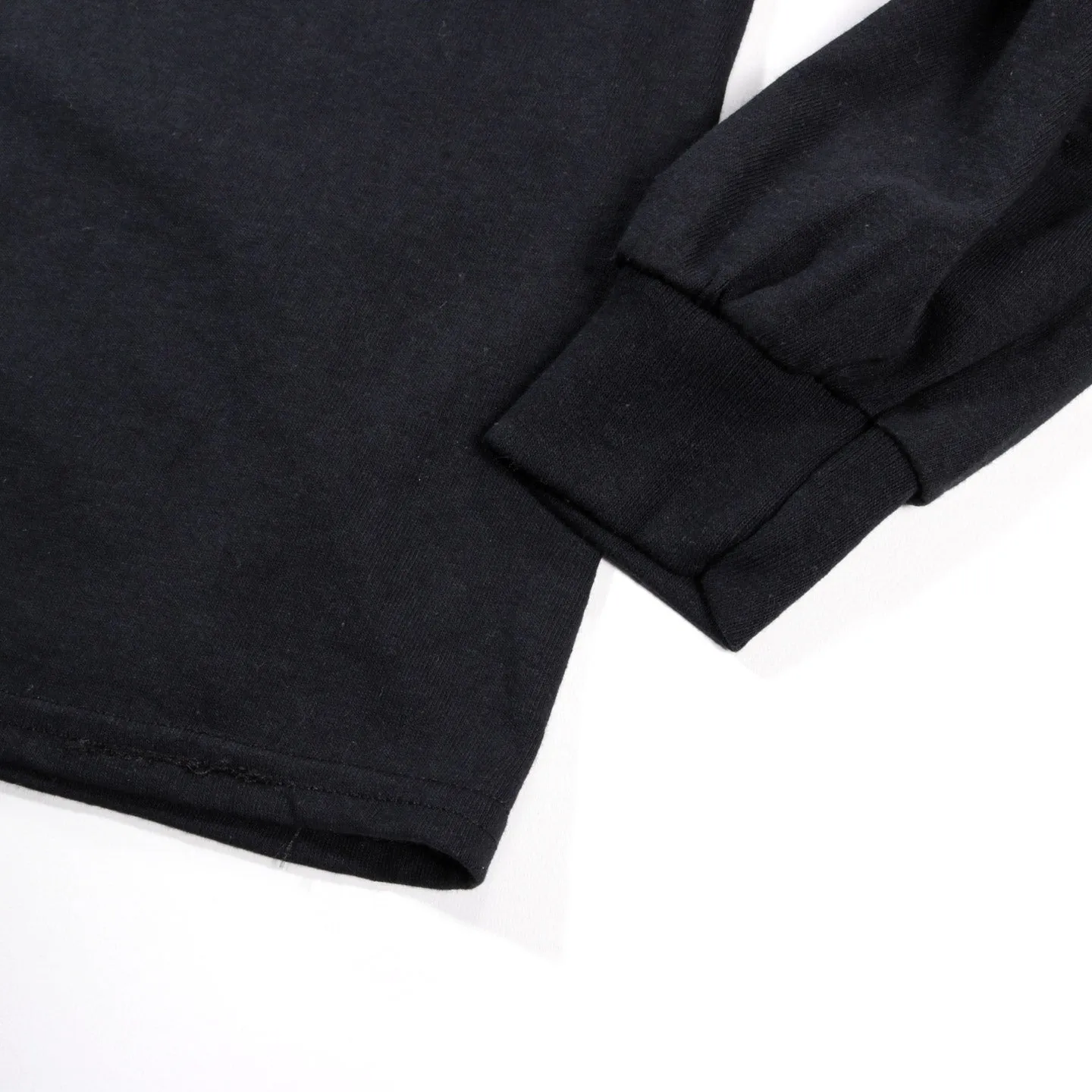 S.K. MANOR HILL LONG SLEEVE LOGO T BLACK