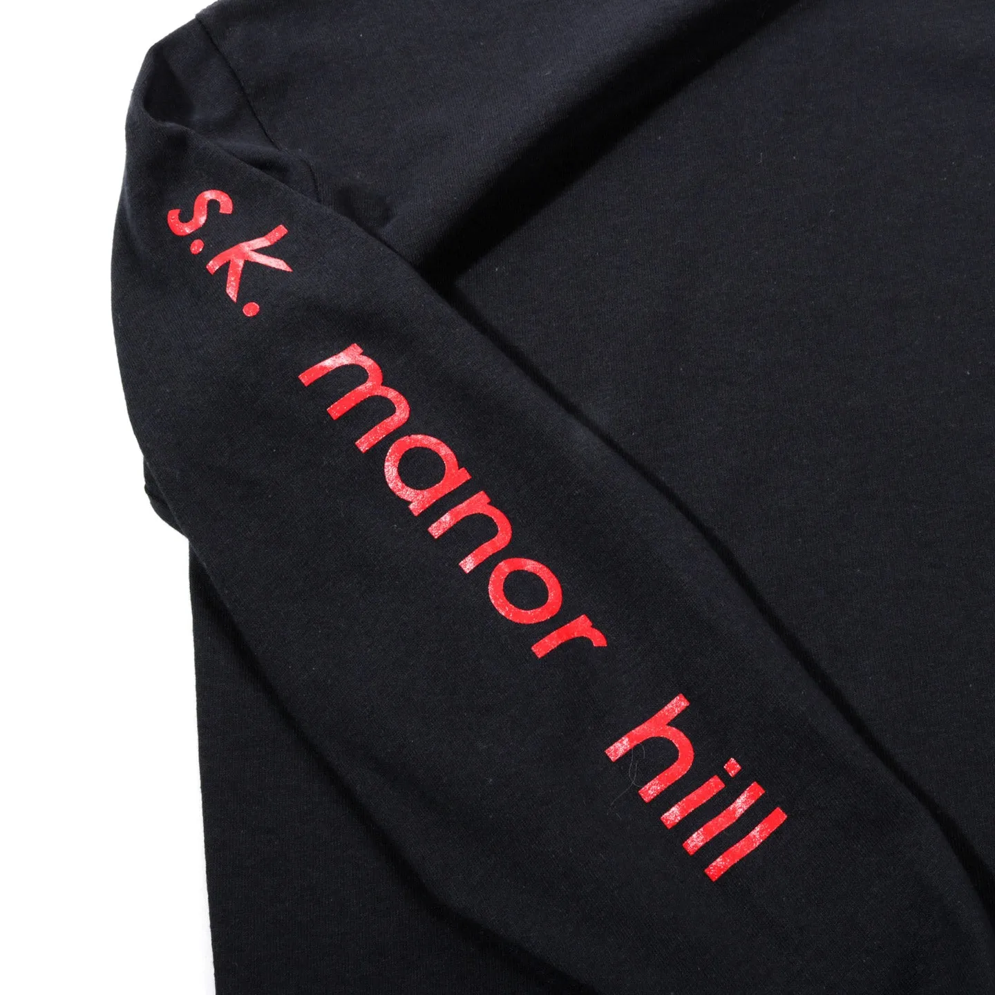 S.K. MANOR HILL LONG SLEEVE LOGO T BLACK